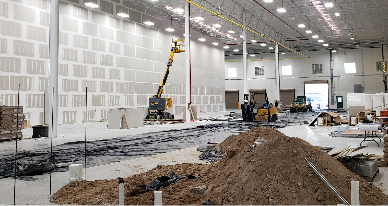 ADECUACIONES EN NAVES INDUSTRIALES (TI’s)